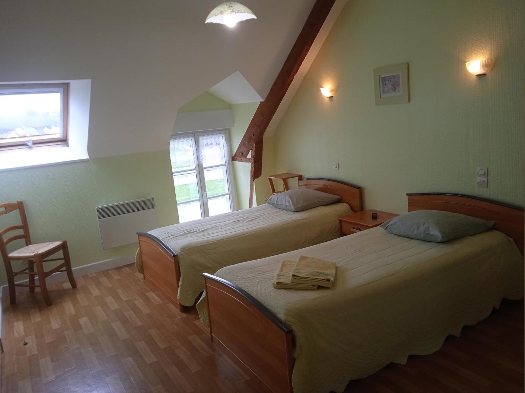 Chambres D'Hotes Le Petit Angle Saint-Broladre Ngoại thất bức ảnh